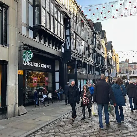 Cathedral On The Rows - City Centre Chester Exterior photo